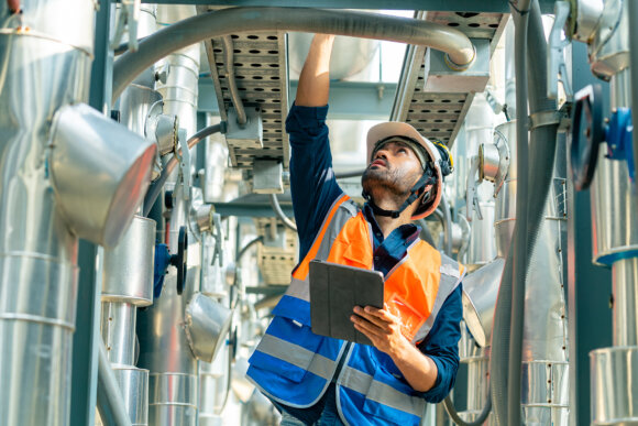 best practices that can help your internal maintenance team stay prepared and empowered.